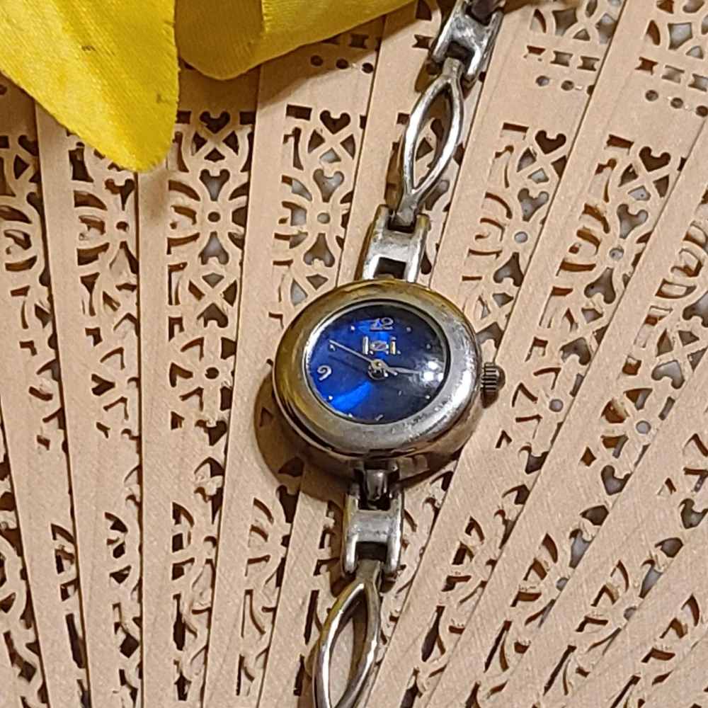 Ladies Watch for sale VINTAGE L.E. Watch